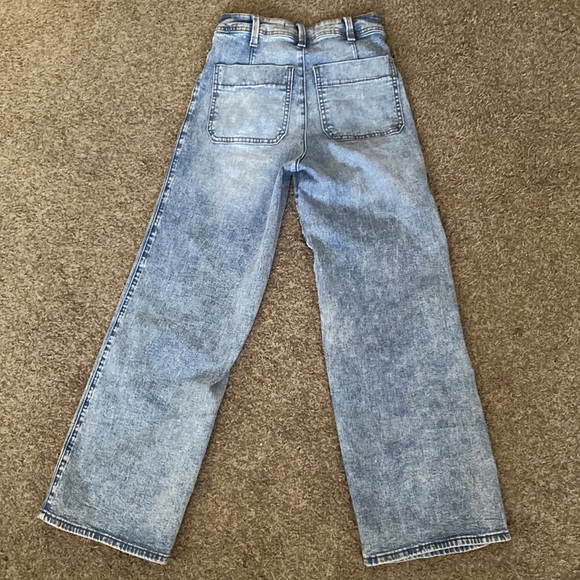 NWOT • Dollhouse High Waisted Jeans - Picture 2 of 6